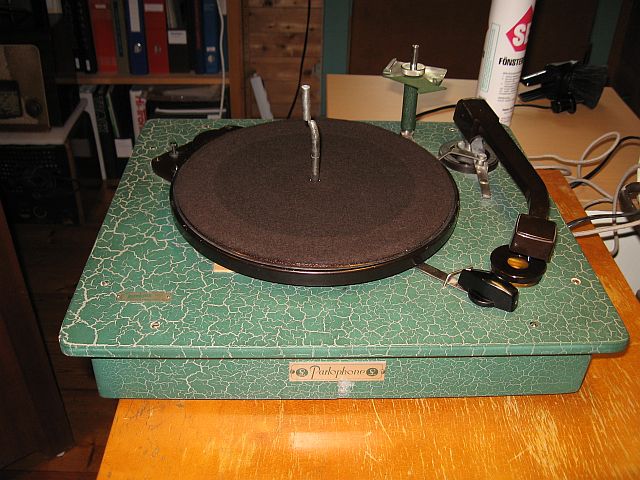 Parlophone P502 front.jpg
